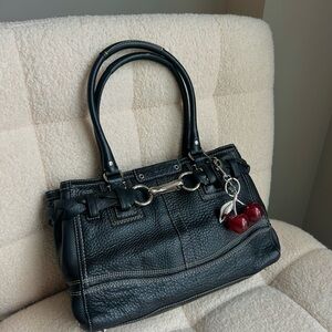 2010 Coach Hampton Black Pebble Leather Shoulder Bag